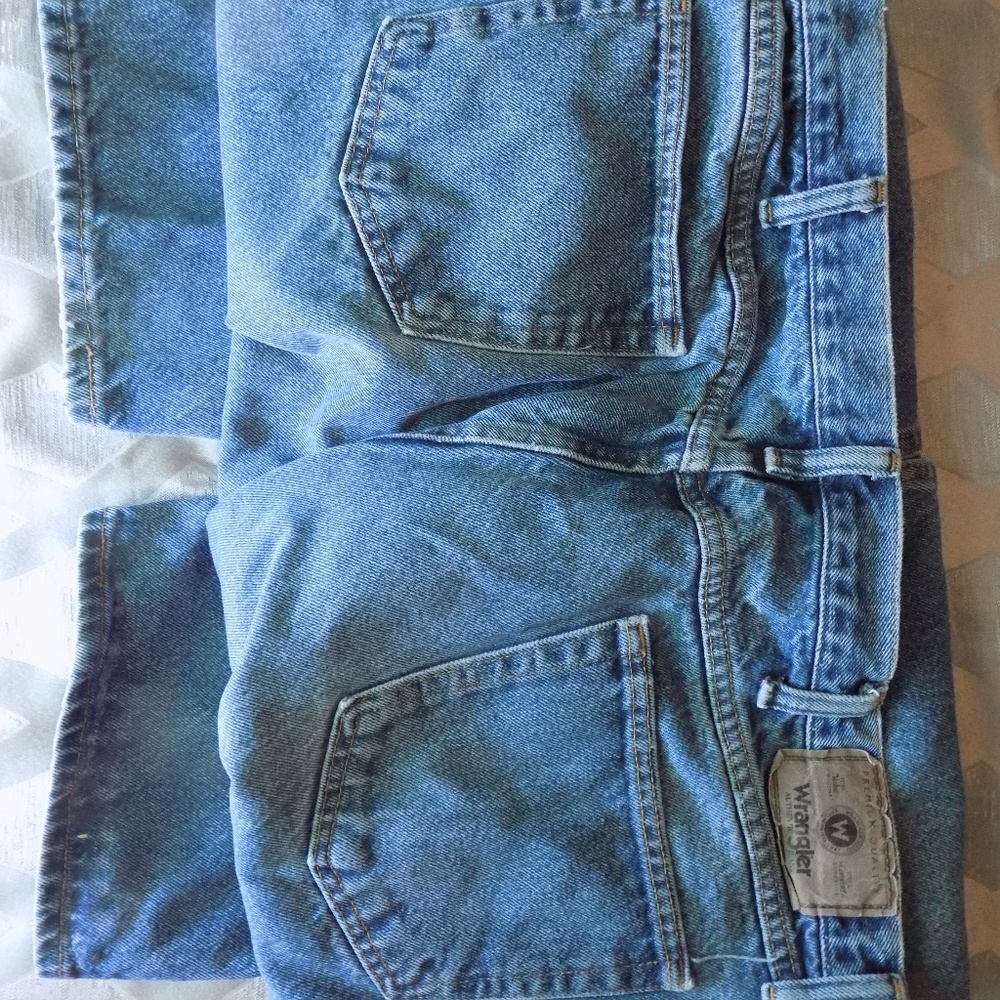 Wrangler Relaxed Fit Jeans